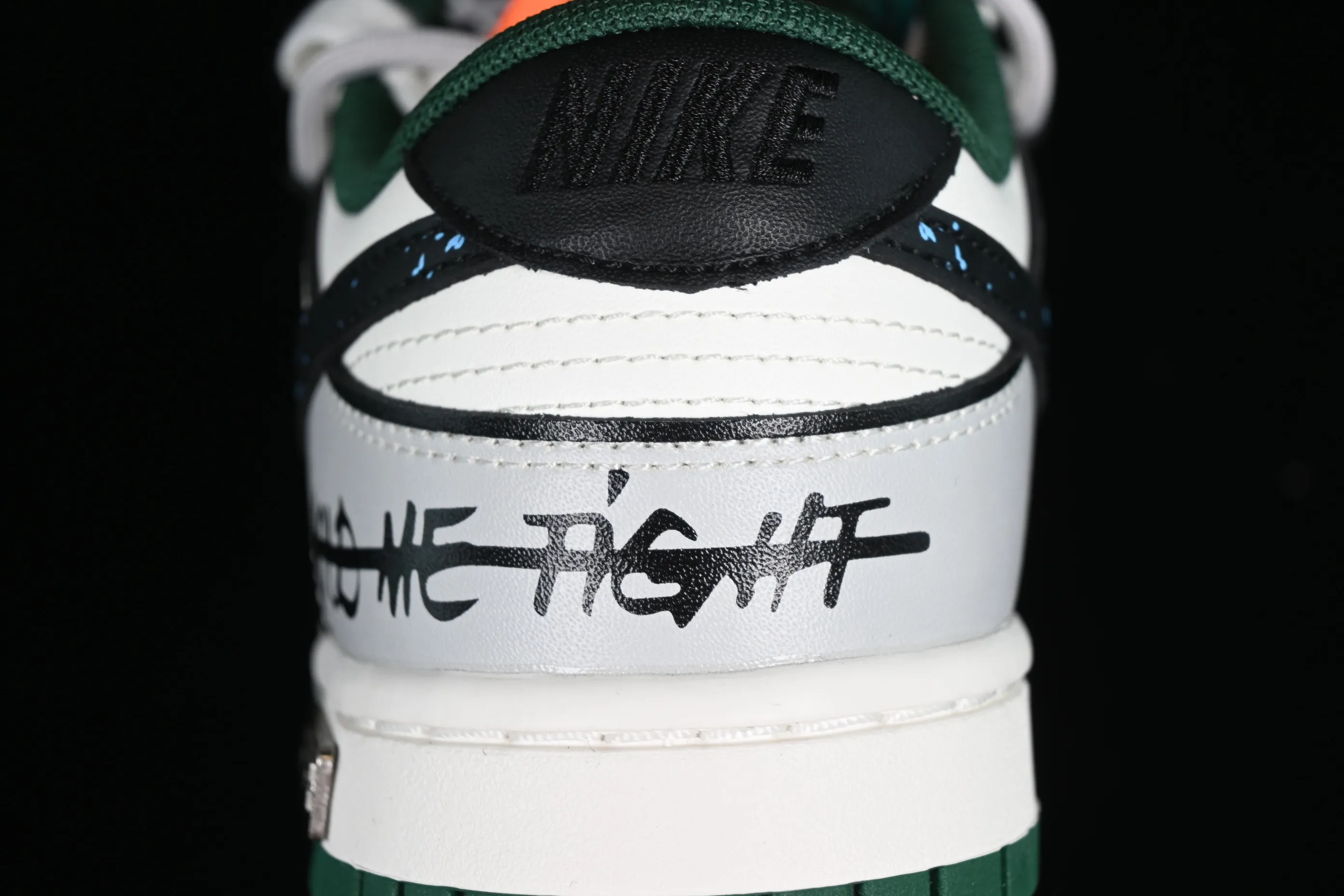 All Categories Nk SB Dunk Series Nk SB Dunk Low Low-top sneakers CS version Nk Dunk Low "Miami Hurricanes" Space Exploration Star Trek Customized version of deconstructed straps retro distressed low-top sneakers DD1391-300